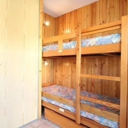 Apartment Pour 4 Au Centre De Lanslevillard, Balcon, Parking - Fr-1-508-201 Lanslevillard