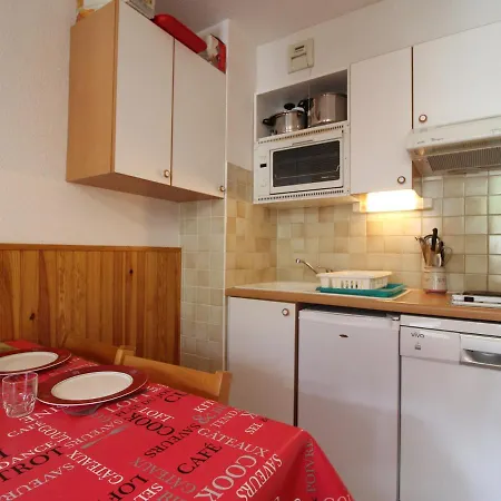 Pour 4 Au Centre De Lanslevillard, Balcon, Parking